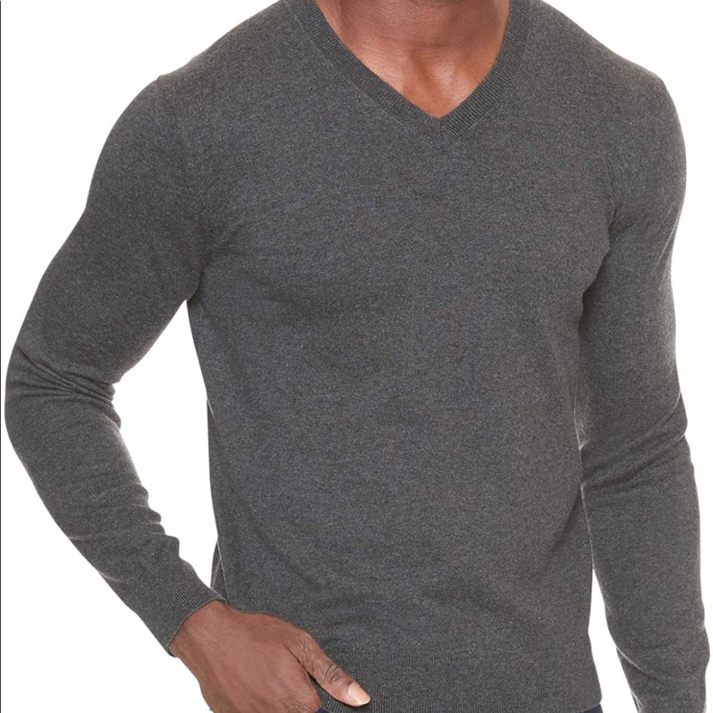 Banana Republic 100% Merino Wool V-neck sweater
